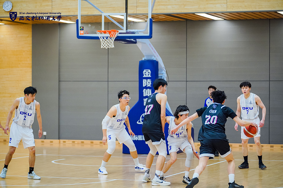 率队夺冠后，梅西蝉联美职联年度MVP